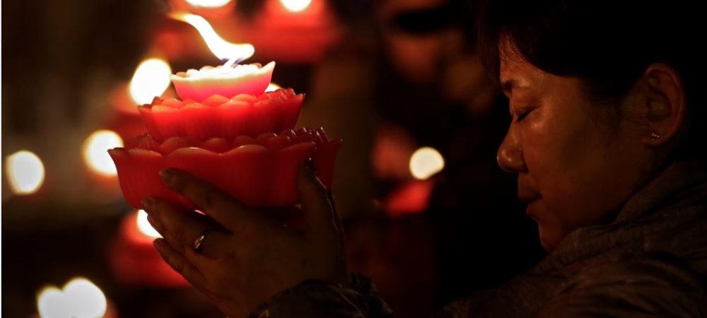 Chinese communities worldwide usher in Lunar New Year