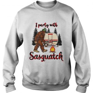 Sweatshirt Bigfoot camping I party with Sasquatch shirt