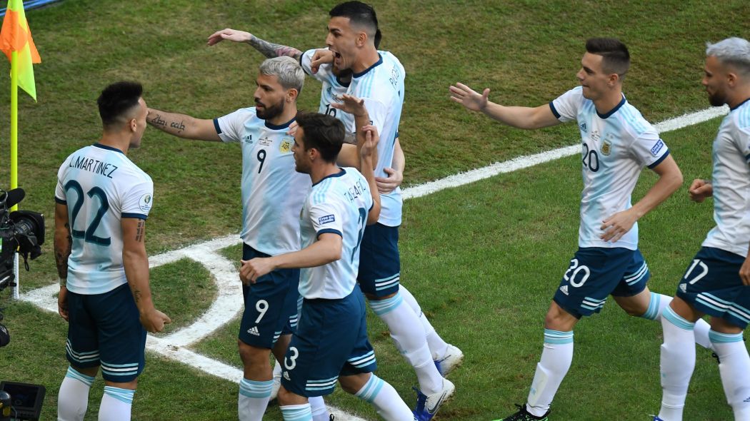 Argentina sneak past Qatar into Copa quarterfinals