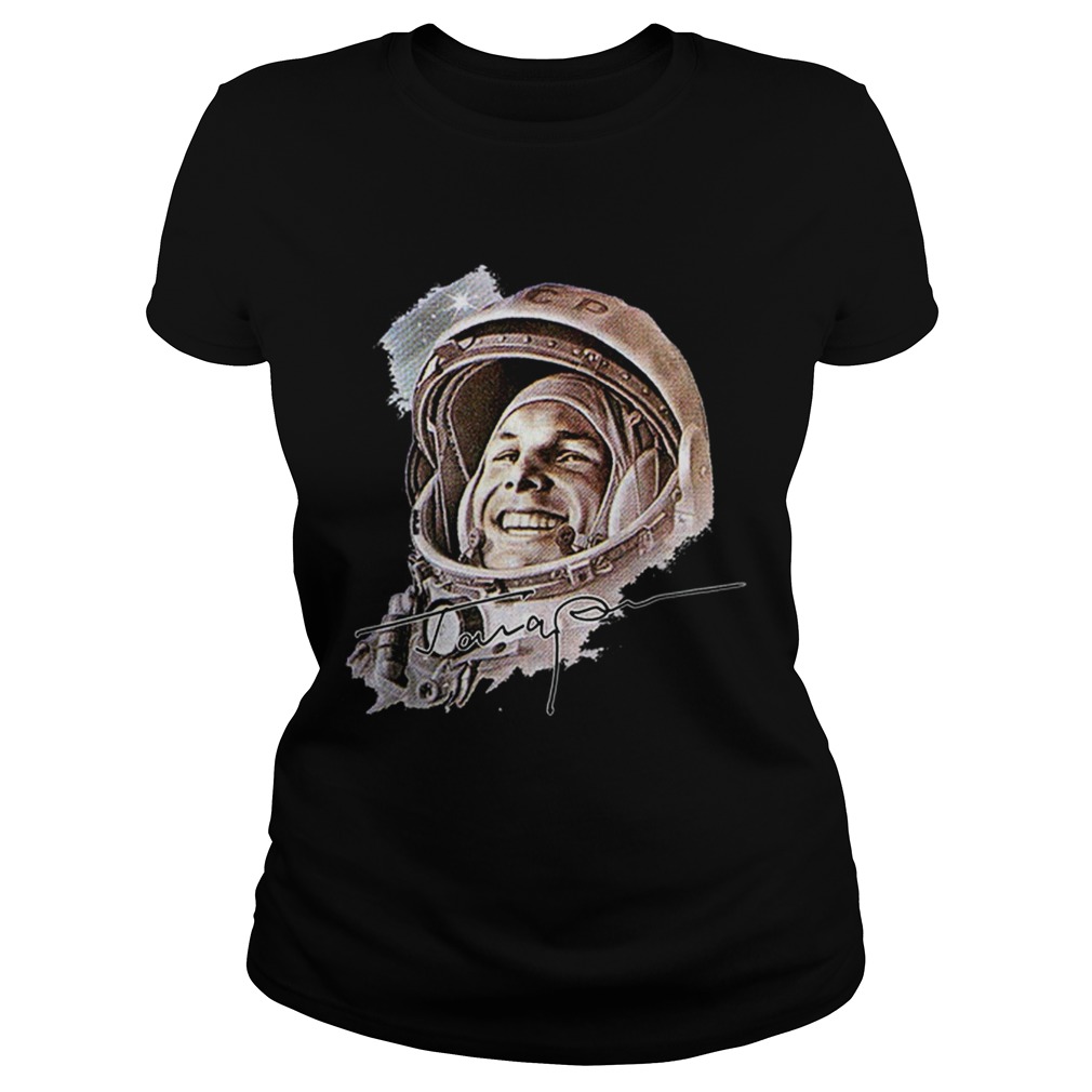 Pretty USSR Astronaut Yuri Gagarin The First Human To Journey Into Outer Space Classic Ladies