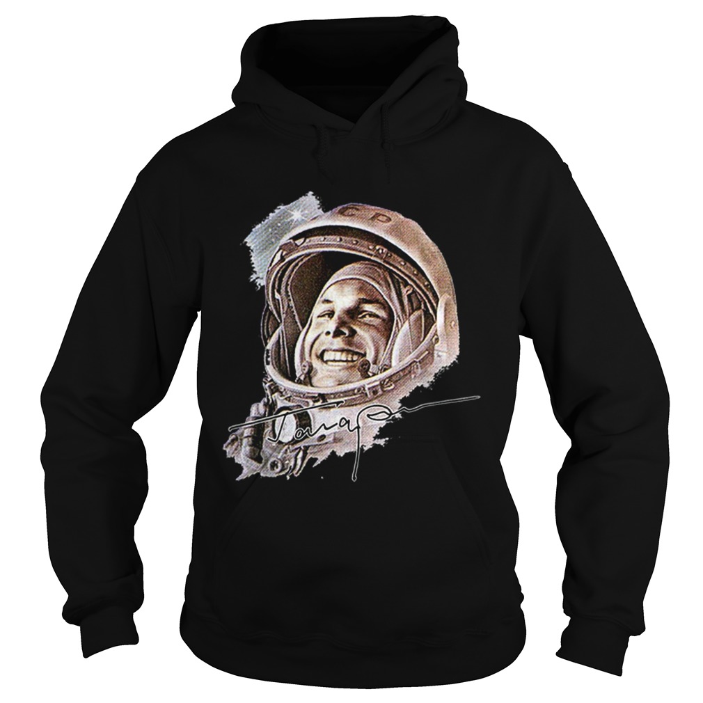 Pretty USSR Astronaut Yuri Gagarin The First Human To Journey Into Outer Space Hoodie