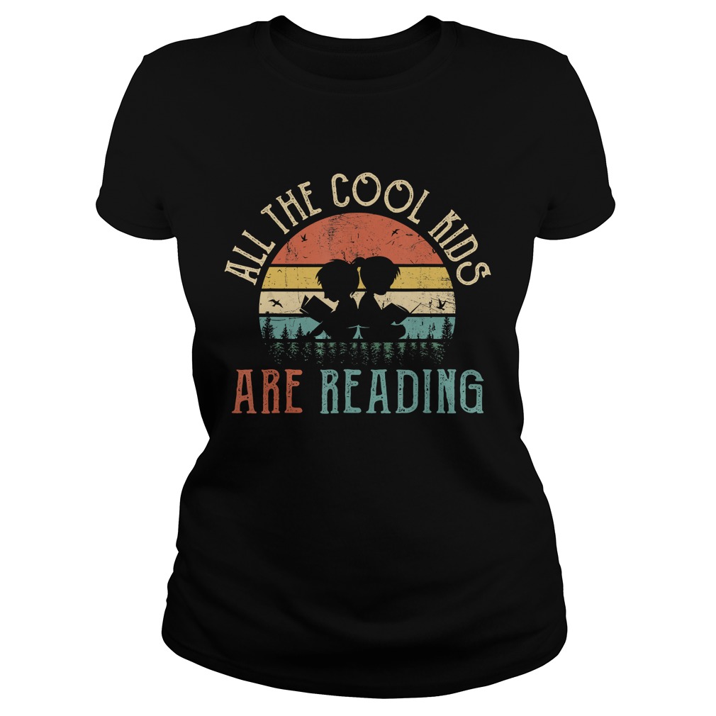 All the Cool Kids are Reading Book Vintage Reto Sunset TShirt Classic Ladies