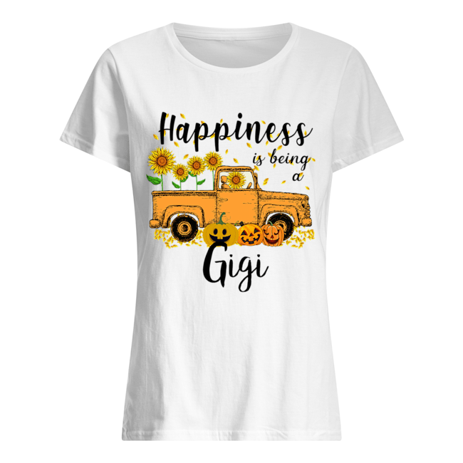 Halloween Car Pumpkin Happiness Is Being A Gigi T-Shirt Classic Women's T-shirt