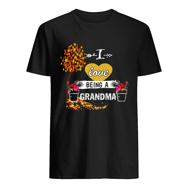 Women I Love Being A Grandma Floral T-Shirt
