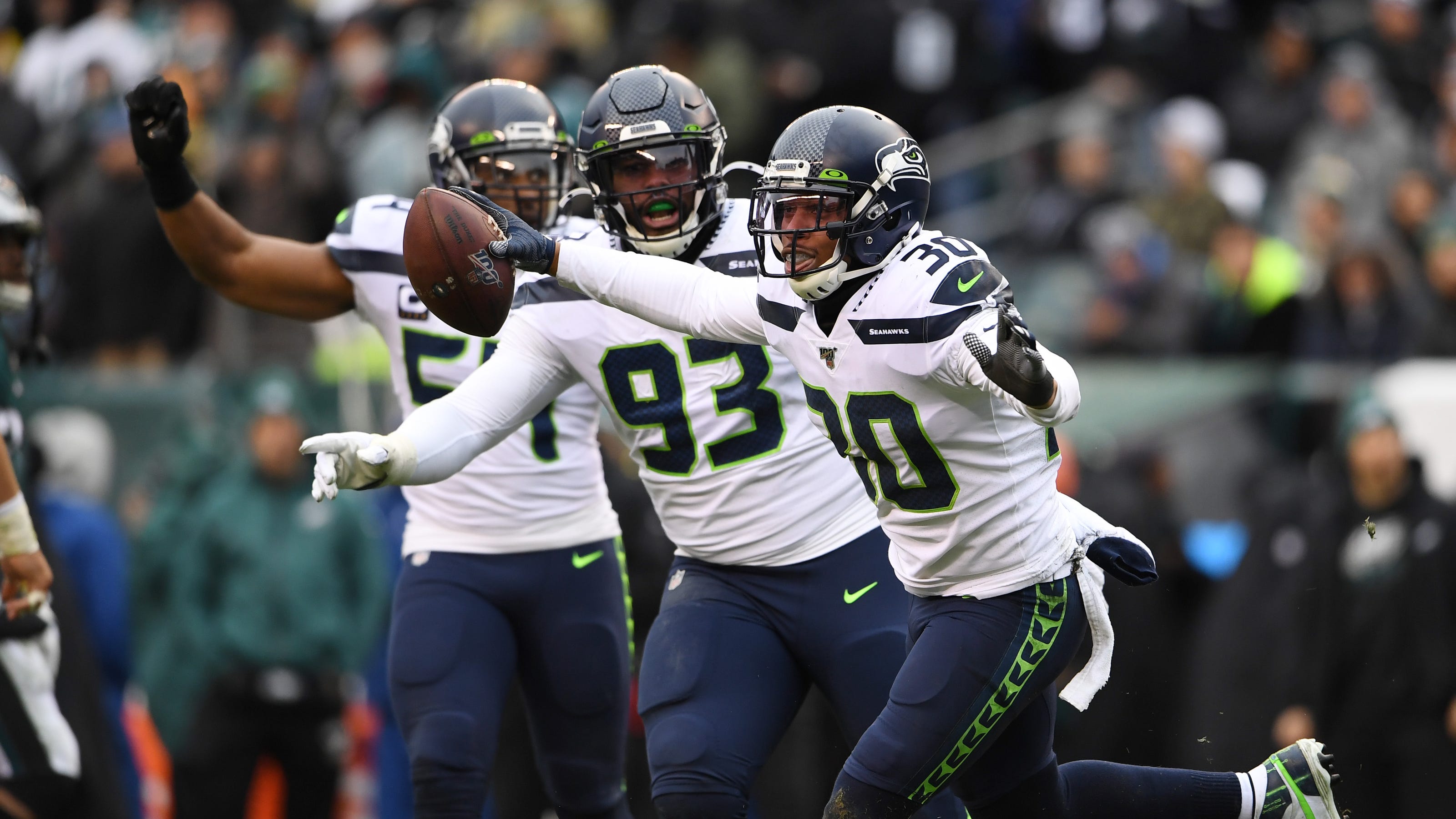 Seahawks keep flustered Eagles grounded to secure win