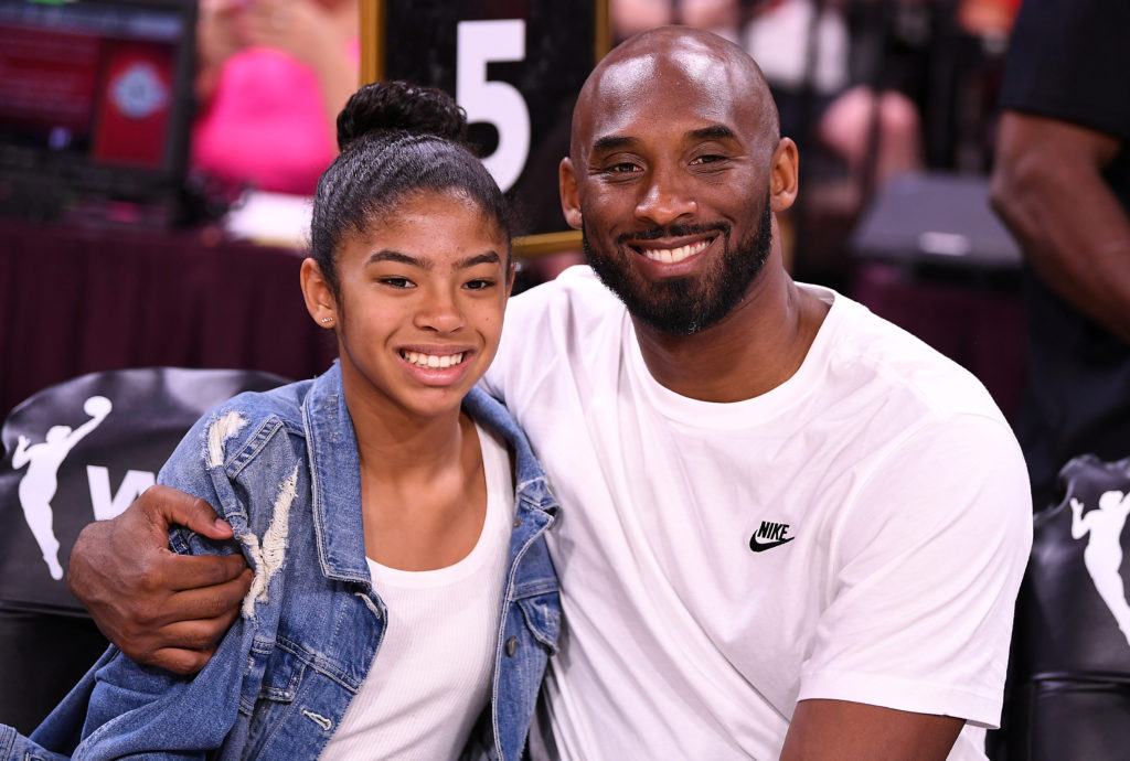 Kobe Bryant, daughter perish in helicopter crash, 7 others dead