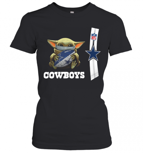 Baby Yoda Mask Hug Dallas Cowboys Ball NFL T-Shirt Classic Women's T-shirt