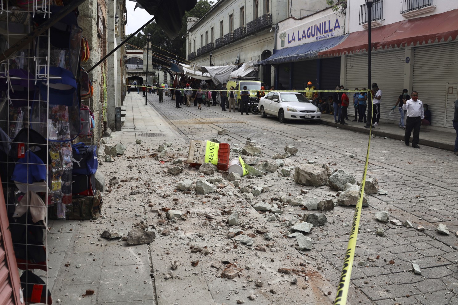 7.4 magnitude earthquake hits southern Mexico