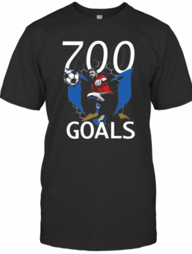 700 Goals Messi Silhouette T-Shirt
