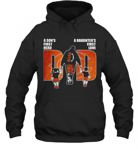 Chicago Bears A Son'S First Hero A Daughter'S First Love Dad Happy Father'S Day T-Shirt Unisex Hoodie
