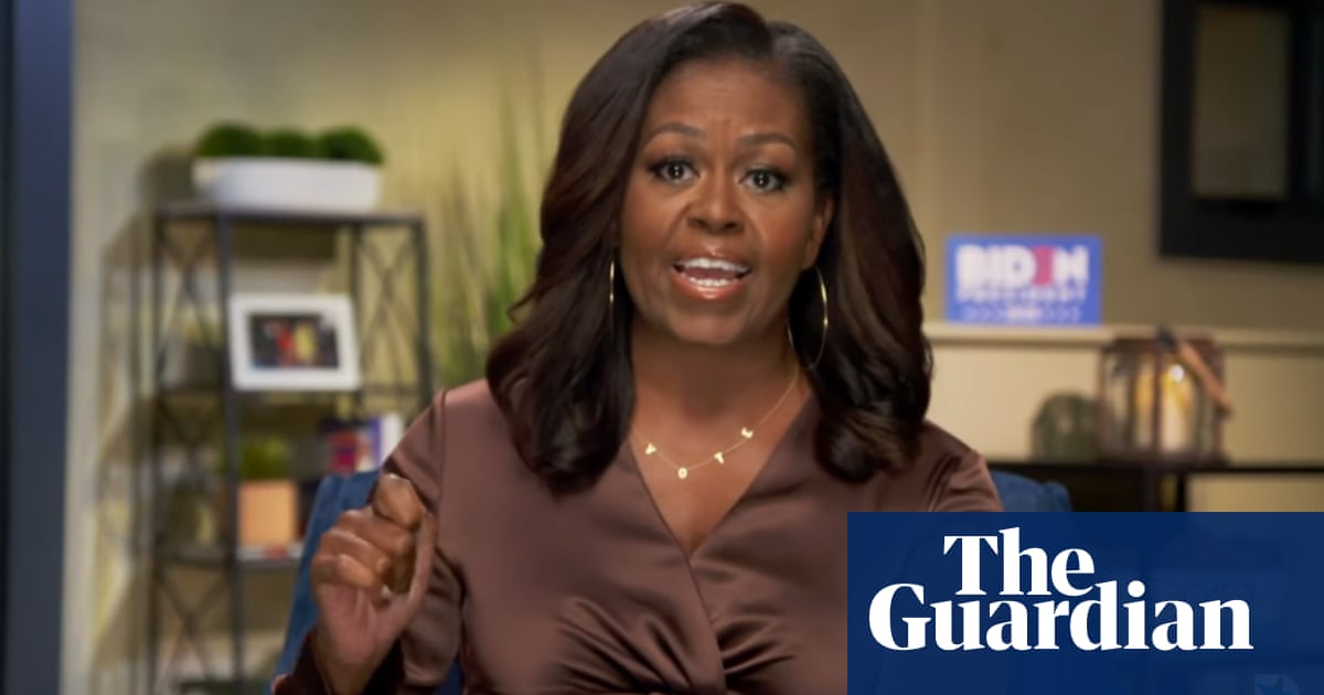 Chain reaction: Michelle Obama’s ‘vote’ necklace goes viral
