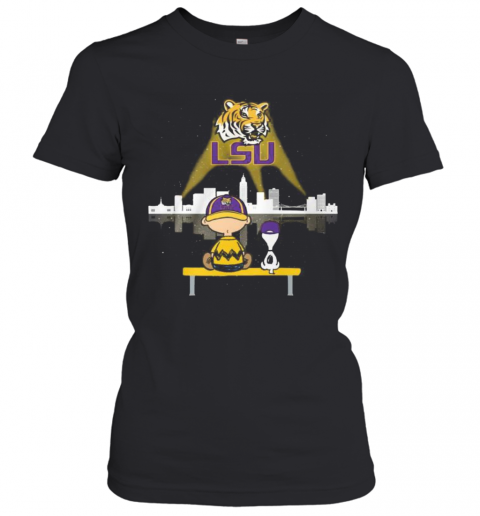 Charlie Brown And Snoopy Lsu Tigers Football T-Shirt Classic Women's T-shirt