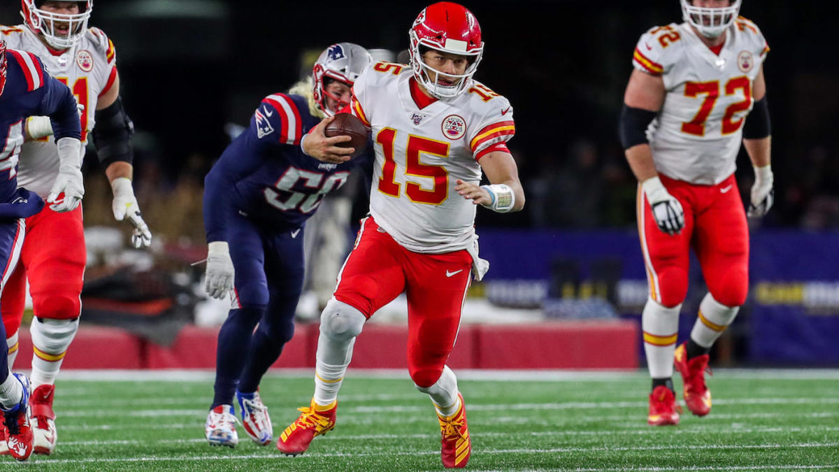 Patriots vs. Chiefs picks, odds: Point spread, total, props, trends for Monday’s game on CBS, CBS All Access