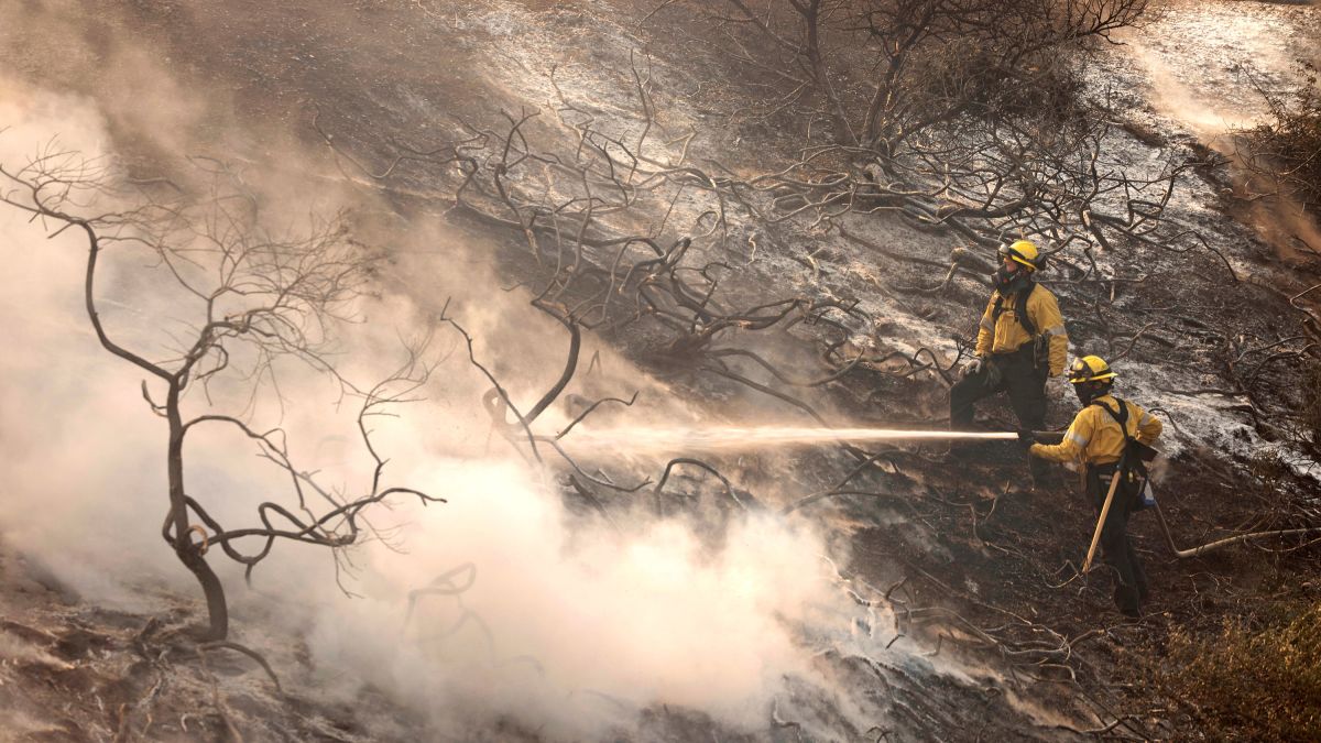 Silverado Fire in Southern California critically injures two firefighters as it doubles in size