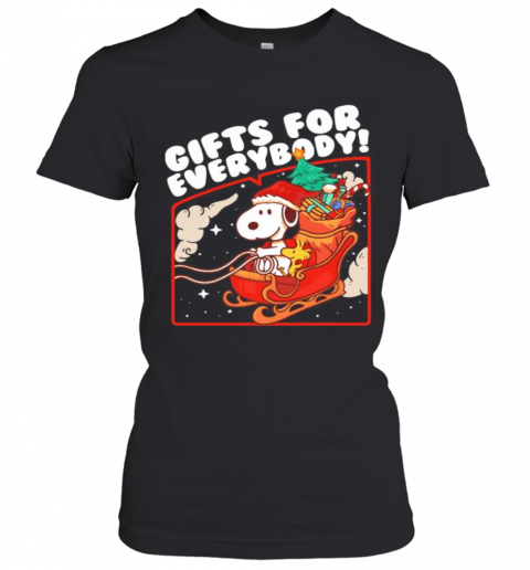 Snoopy Gifts For Everybody Christmas T-Shirt Classic Women's T-shirt