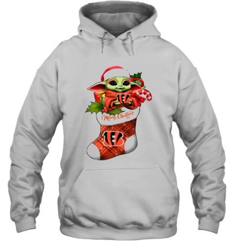 Baby Yoda Hug Cincinnati Bengals Ornament Merry Christmas 2020 T-Shirt Unisex Hoodie
