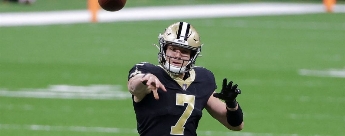 Taysom Hill runs for 2 TDs, lifts New Orleans Saints to win in 1st start at QB