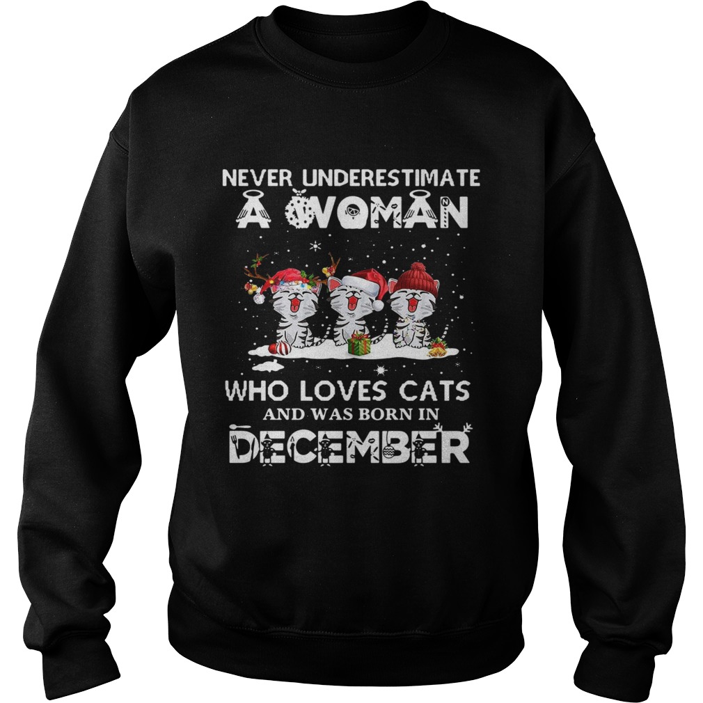 never underestimate a woman who loves cats and was born in November Christmas Sweatshirt