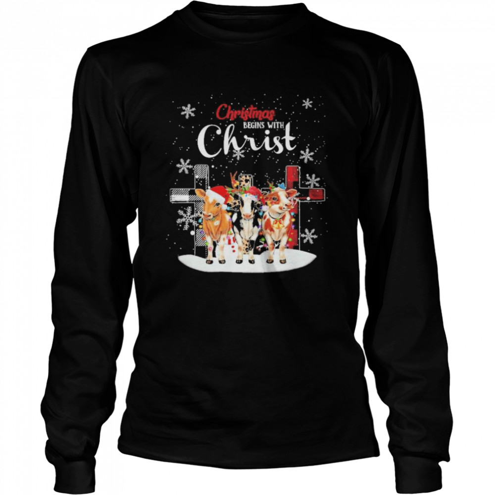 Cow hat santa merry christmas begins with christ Long Sleeved T-shirt