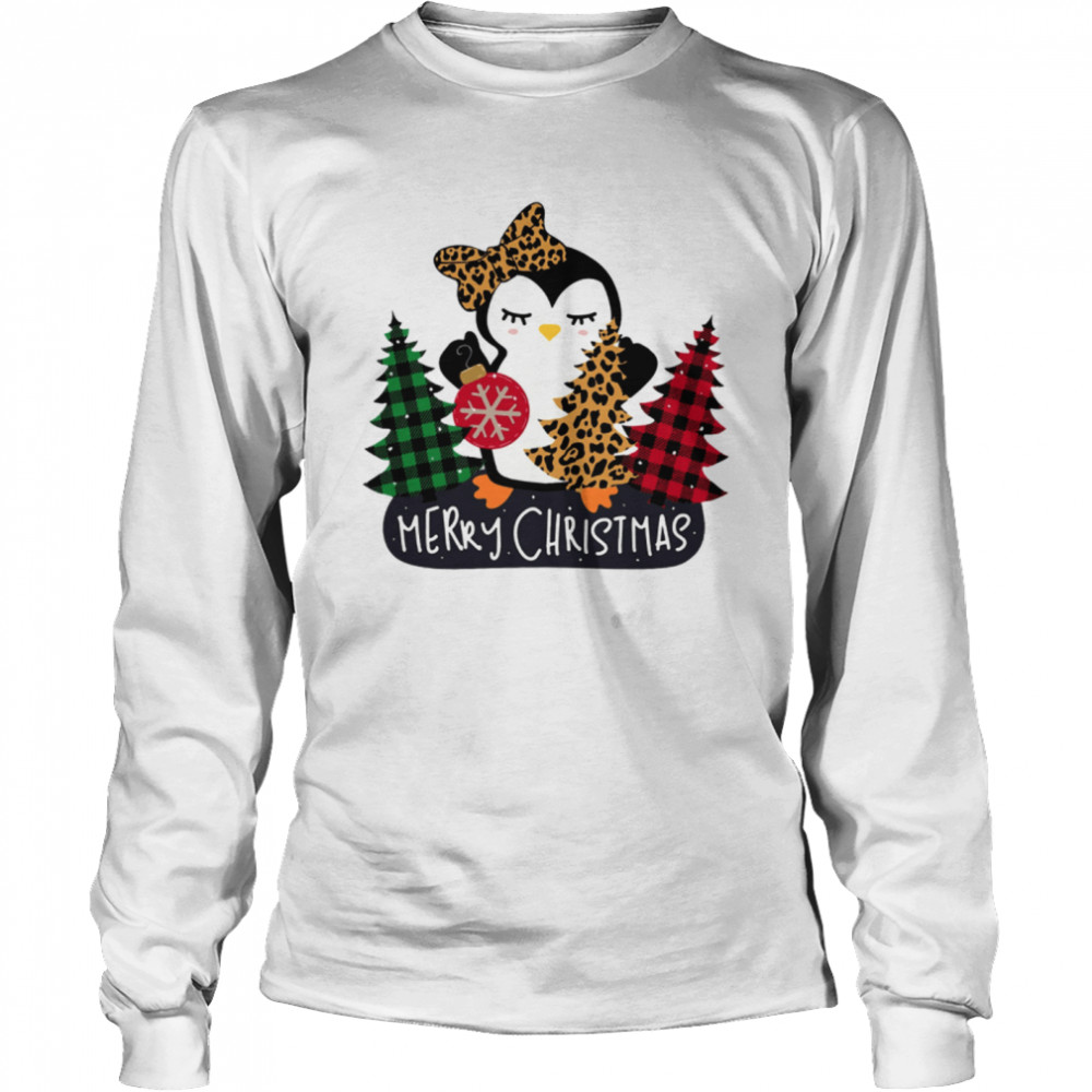 Penguin Merry Christmas Tree Ball Long Sleeved T-shirt