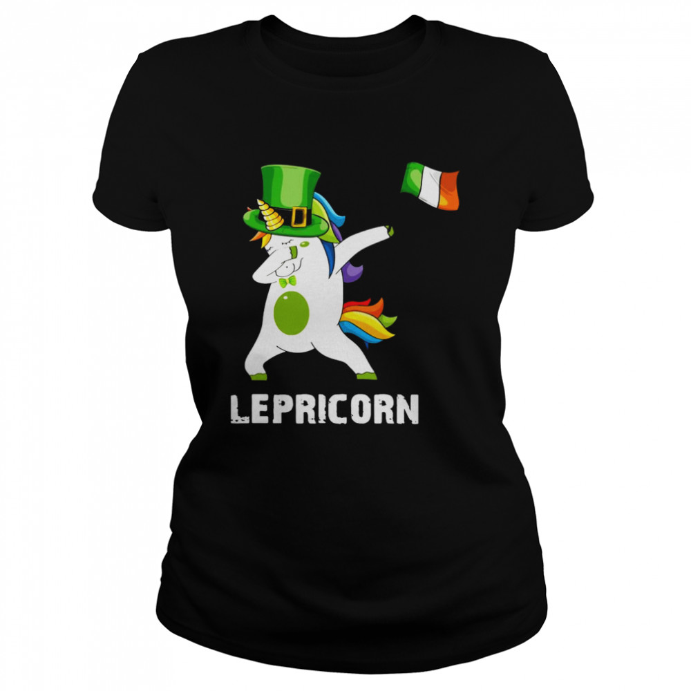 St Patrick’s Day Unicorn Dabbing Lepricorn Classic Women's T-shirt
