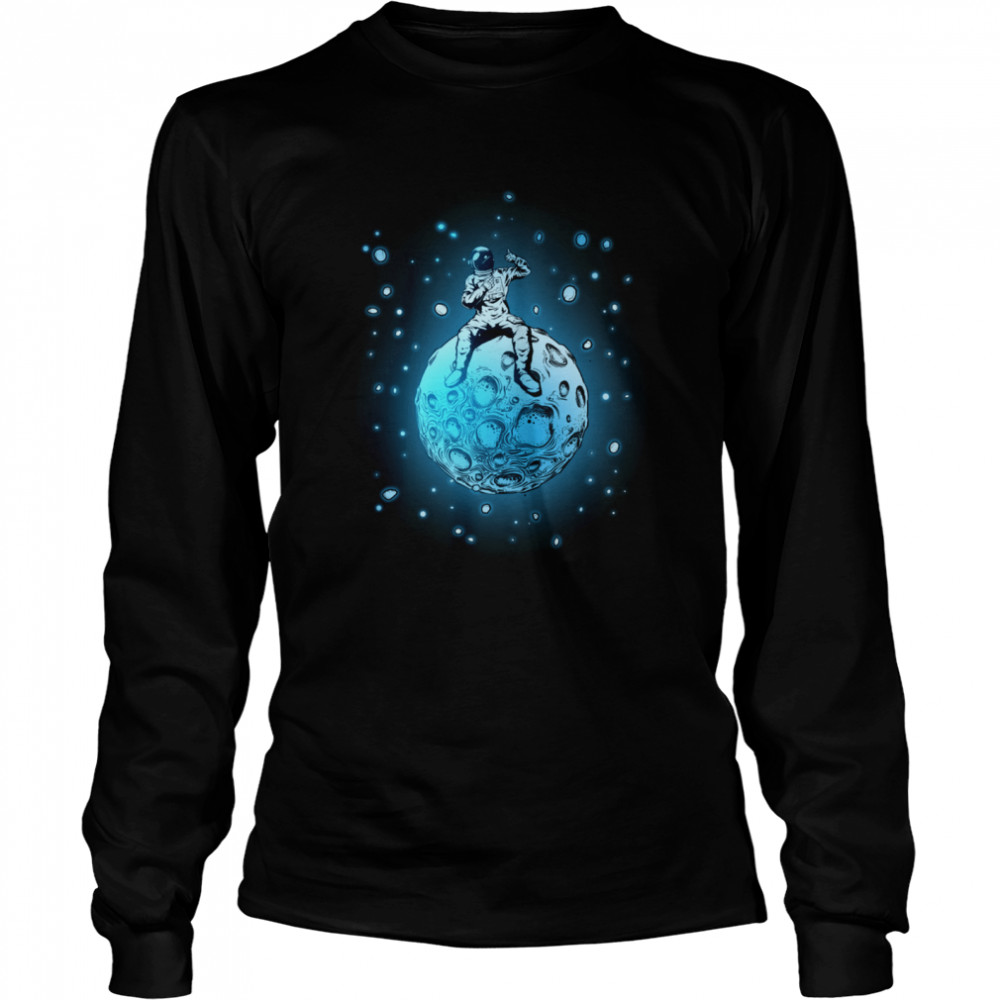 Astronaut Sitting On Planet Outer Space Long Sleeved T-shirt