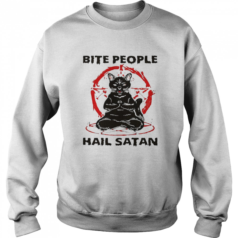 Black cat bite people hail satan Unisex Sweatshirt