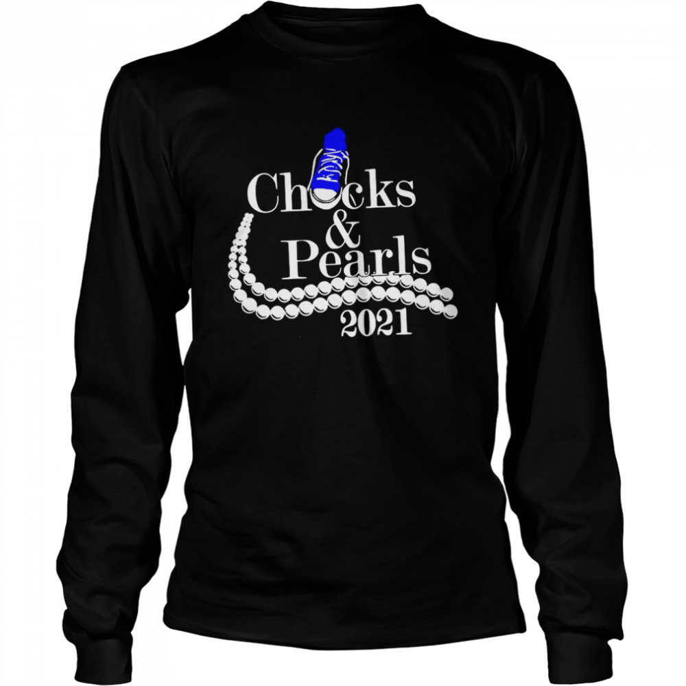 Chucks and pearls 2021 Long Sleeved T-shirt