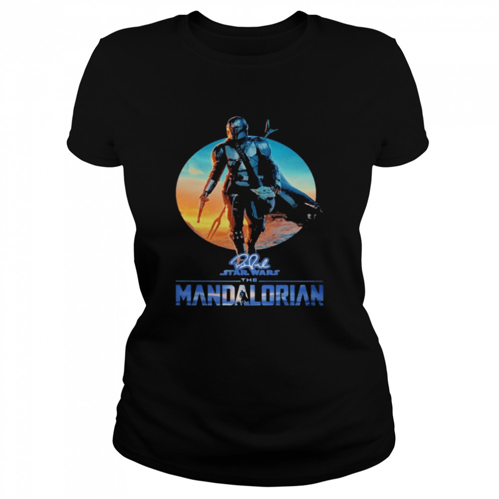 Signature Star Wars The Mandalorian Sunset Classic Women's T-shirt
