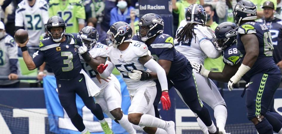 Seahawks’ stumble was collective breakdown in fourth quarter