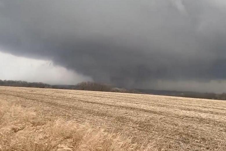 Tornadoes Rampage Across Iowa, Killing 7, Officials Say
