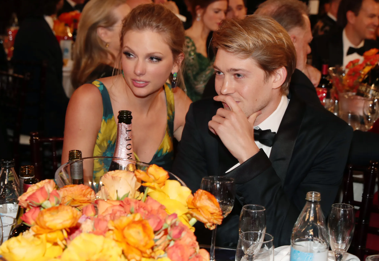 Taylor Swift and Joe Alwyn Have Broken Up After Six Years Together